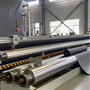 Module de rembobinage et film texturé